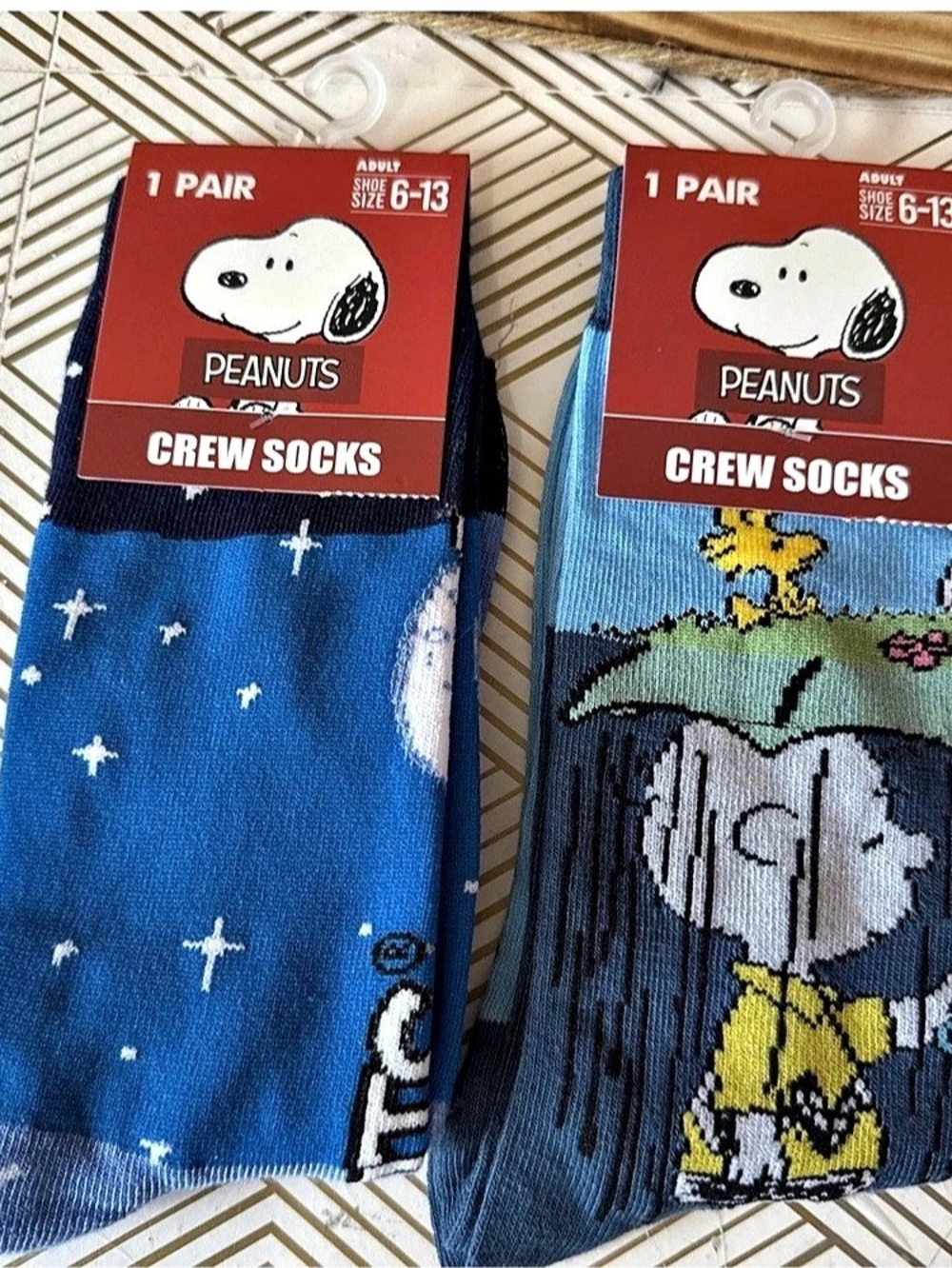 Peanuts Snoopy Crew Socks by Crazy Universe (2 Pairs) Blue & Gray Men's 6-13 NWT